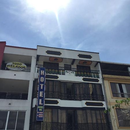 Hotel Confort Cuba Перейра Экстерьер фото